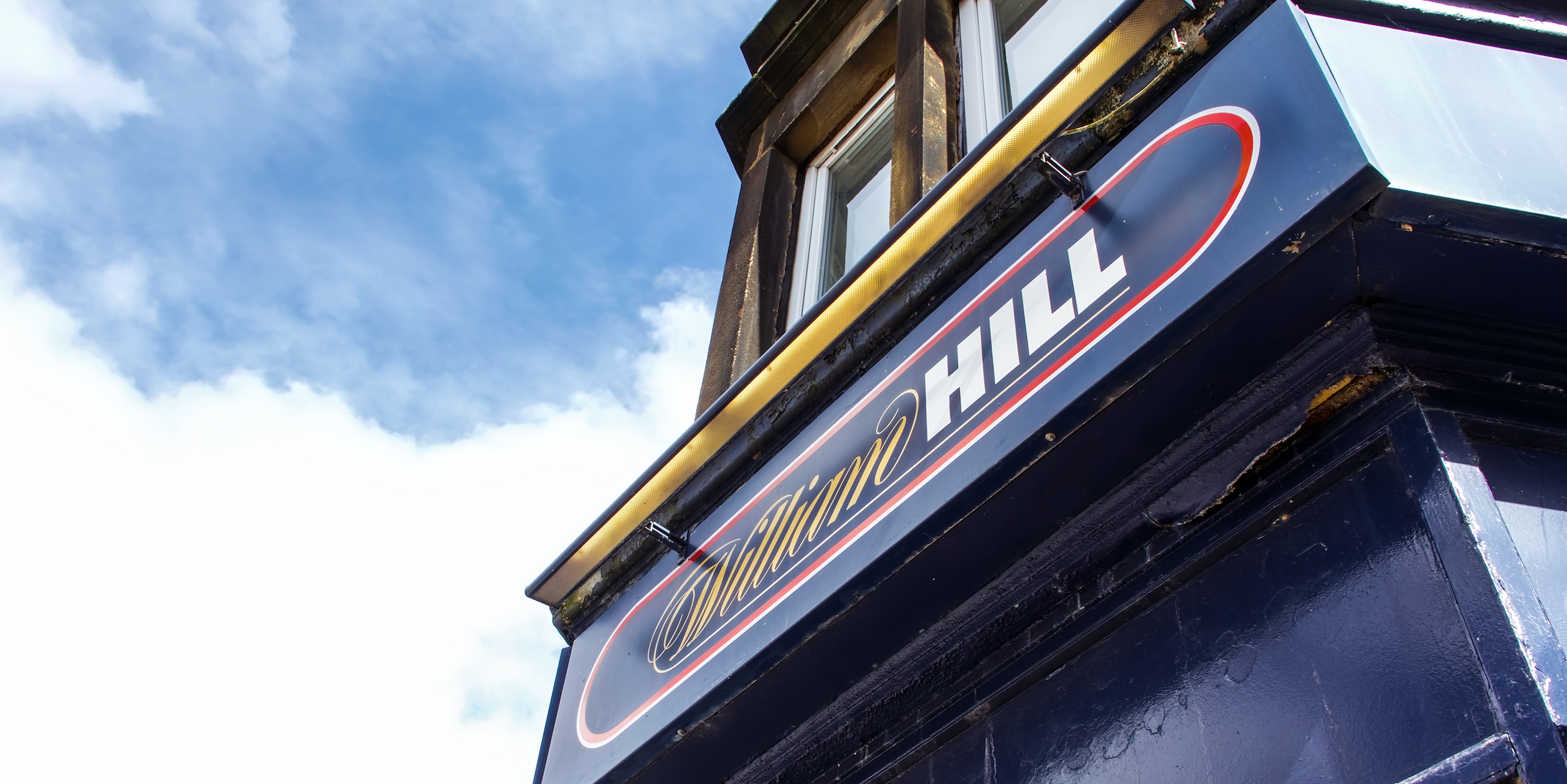 888 in Discussions with Ceasars to Buy William Hill UK Assets