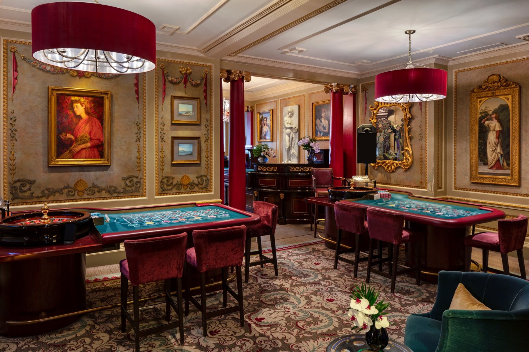 Crown Resorts Sells Crown London Casino to Wynn