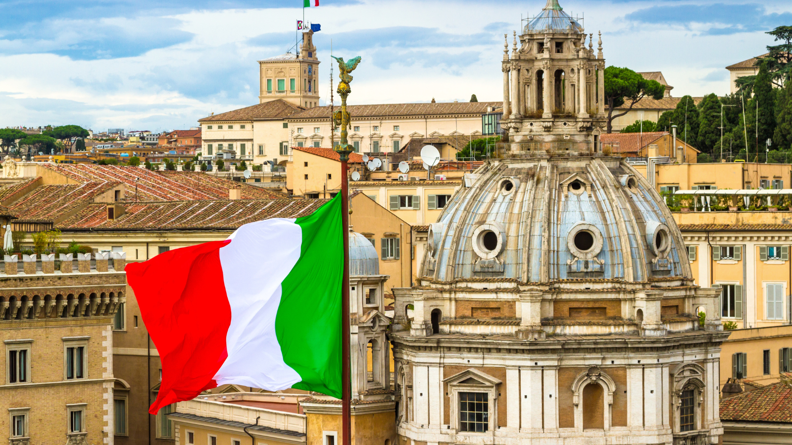 Italy Extends Online Gambling Licensing Deadline Amid High Entry Costs and Regulatory Overhaul