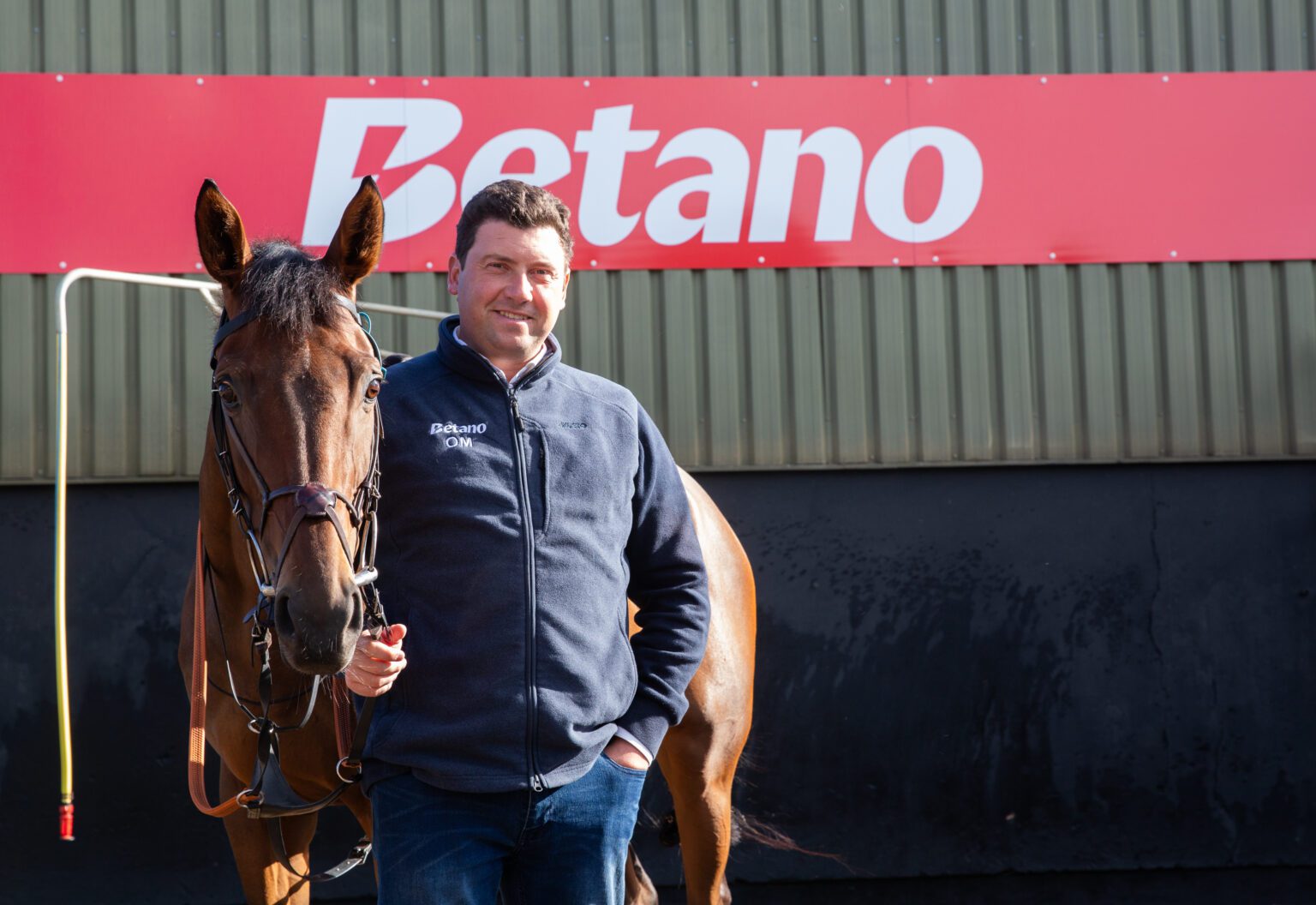 Betano Strikes First UK Racing Deal with Olly Murphy Yard Sponsorship