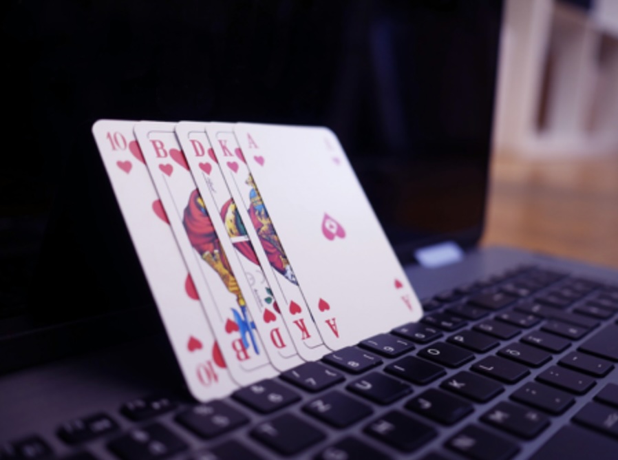 Alberta's iGaming Future: Insights from Industry Experts on Bill 48
