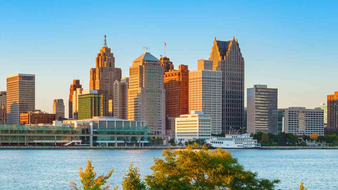 Michigan Budget Targets Sports Betting and iGaming with New Tax Measures