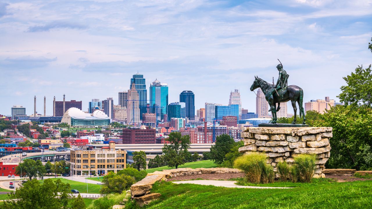 Three Lions settle in America’s Emerging Gambling Capital for World Cup
