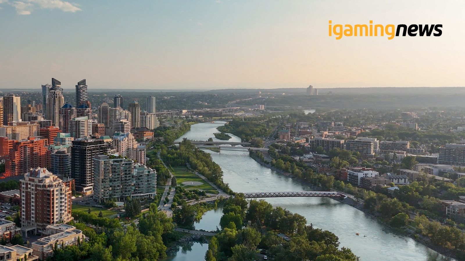 Alberta Sets Strict iGaming Advertising Code Ahead of Market Launch, Aligning with Ontario Model