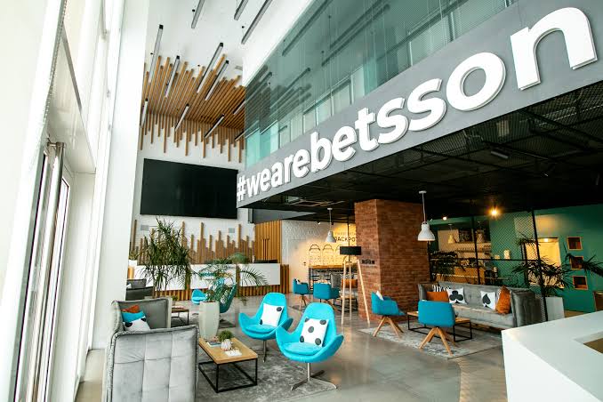 Betsson Bolsters B2B and Canadian B2C Footprint with Acquisition of Rhino Entertainment Assets