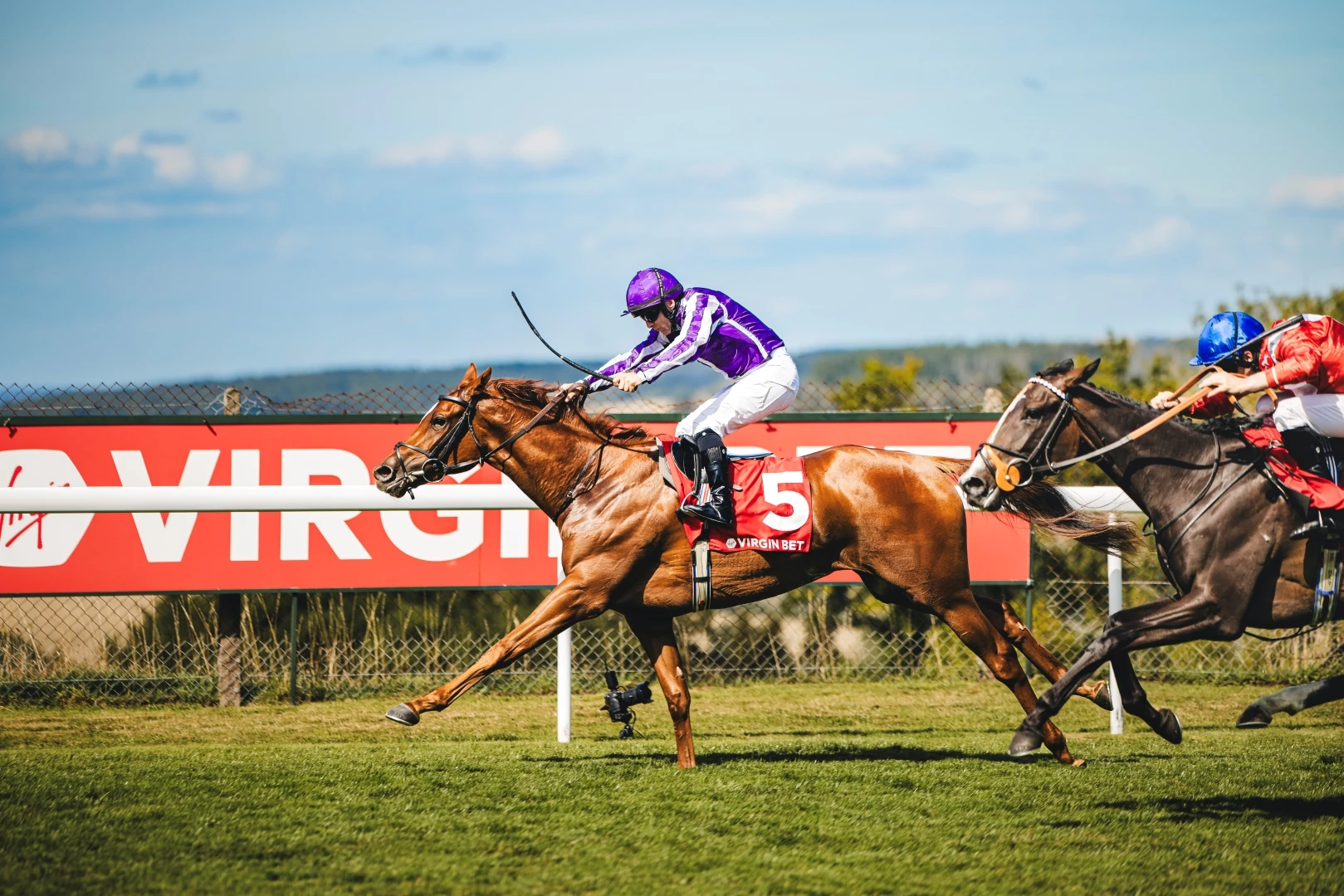 Virgin Bet Launches The ‘Each Way Express’ As Part of Goodwood Takeover
